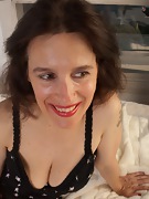 Mature Marie likes being watched - picture #2
