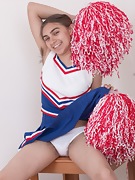 Sunny cheers and strips off her cheering uniform - picture #2