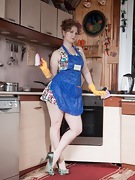 Bazhena gets naked and sexy in her kitchen - picture #1