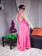 Di Devi strips off her sexy pink dress to play - picture #10
