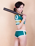 Eva Lisana se masturba vestida de jugador de béisbol - picture #5
