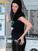 Nimfa Mannay has naked fun in her kitchen - picture #2