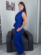 Animee strips off her sexy blue suit - picture #7