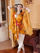 Nata enjoys being in her Indian shawl - picture #15
