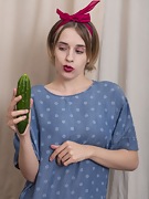 Anolia masturbates with her cucumber - picture #12