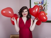 Zlata poses with her red heart air balloons - picture #16