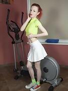 Eva Strawberry finishes her sexy workout - picture #8