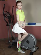 Eva Strawberry finishes her sexy workout - picture #12