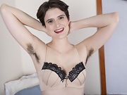 Sosha Belle fucks her hairy pussy - picture #35