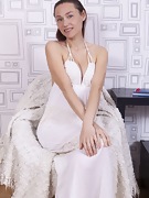 Nata looks gorgeous in white as she poses away - picture #7