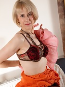 Mature Hazel in sexy stockings - picture #19