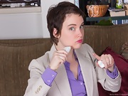 Hairy saleswoman Ruby Rose practices her skills - picture #5