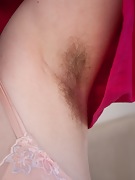 Hairy woman Romana Sweet isn't going shopping - picture #35